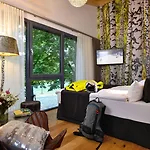 Fire & Ice Duesseldorf/neuss 4* Neuss