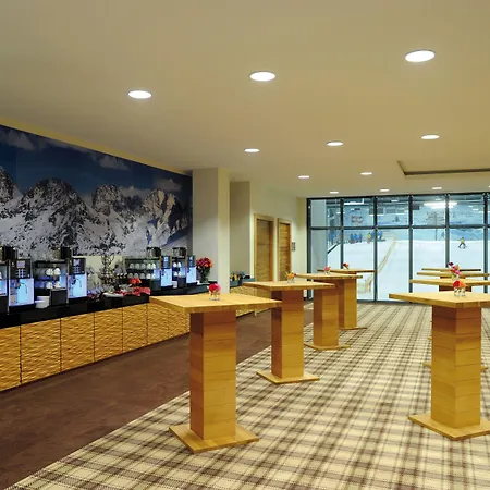 Fire & Ice Duesseldorf/neuss 4* Neuss
