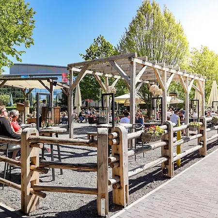Fire & Ice Duesseldorf/neuss Hotel 4*
