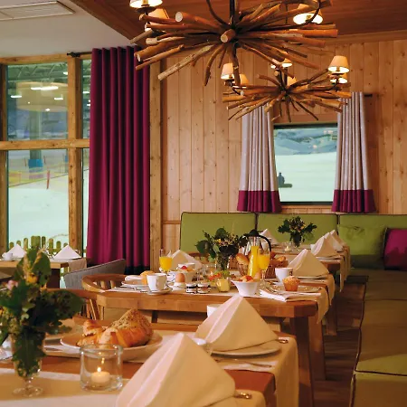 Fire & Ice Duesseldorf/neuss 4* Neuss