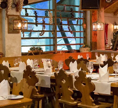 Fire & Ice Duesseldorf/neuss 4*